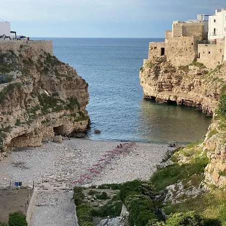 Amare Polignano Nocleg ze śniadaniem 4*