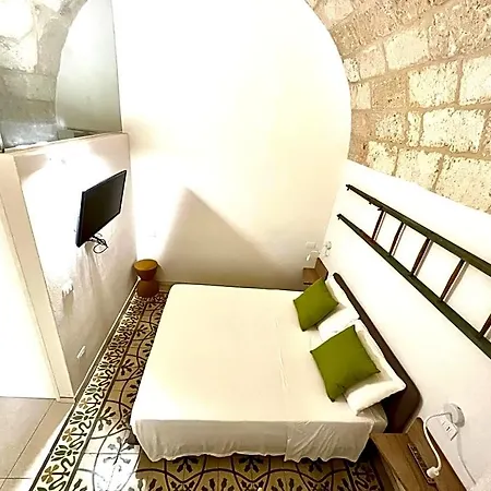 Frühstückspension Amare Polignano 4*