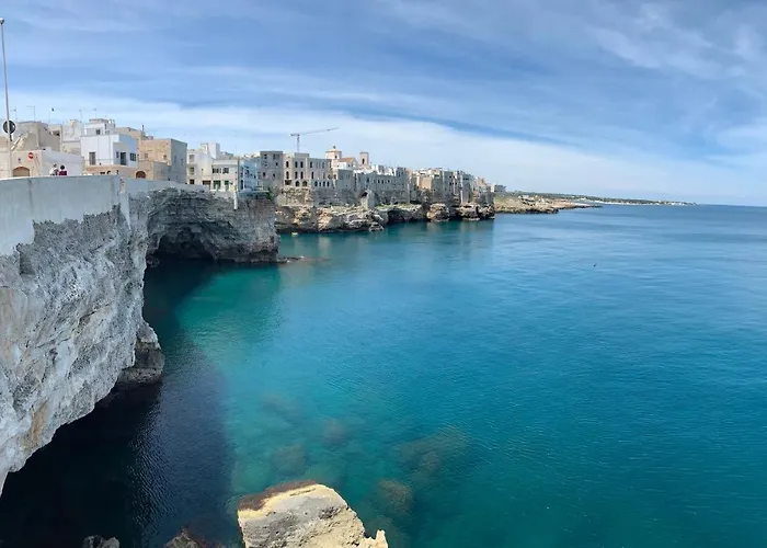 לינה וארוחת בוקר Amare Polignano 4*