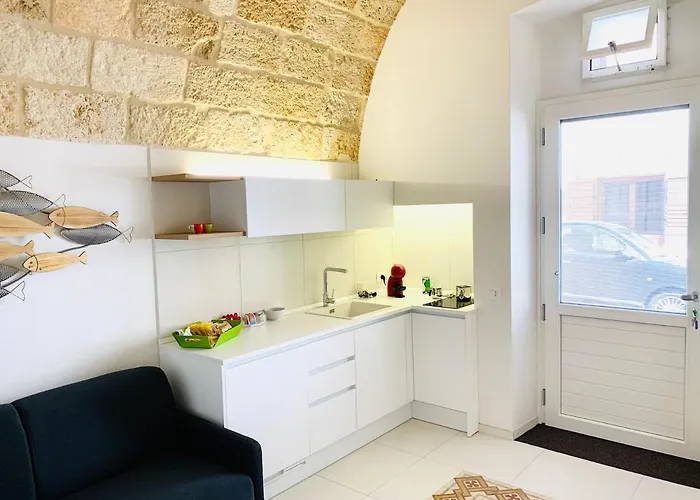 Amare Polignano לינה וארוחת בוקר