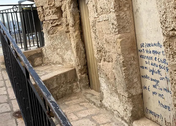 Amare Polignano פולינאנו א מארה